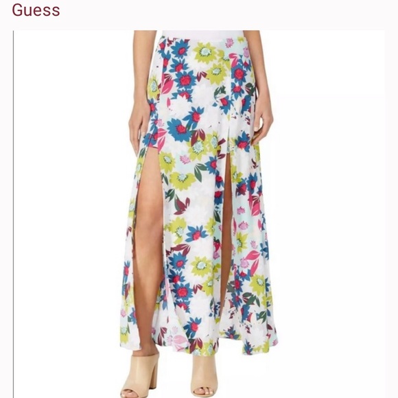 NWT Guess Kloey Double Slit Floral Maxi Skirt. Size 8. Poppy Jungle Grey. - Picture 1 of 9